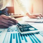 Business Insights Shopnaclo: Trends & Strategies