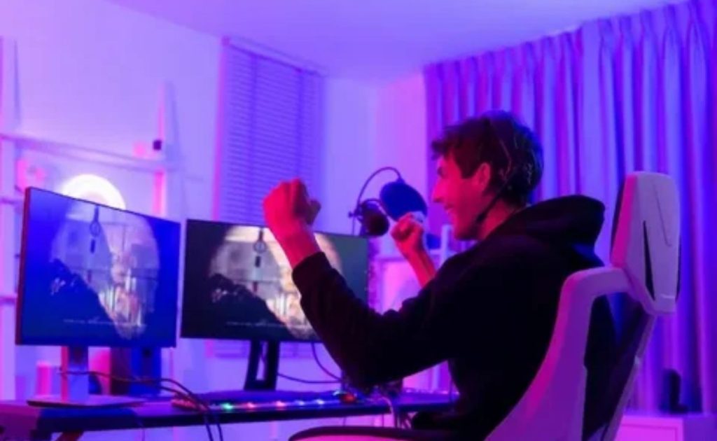 Cyroket2585 Online PC Download: Install & Play in Minutes